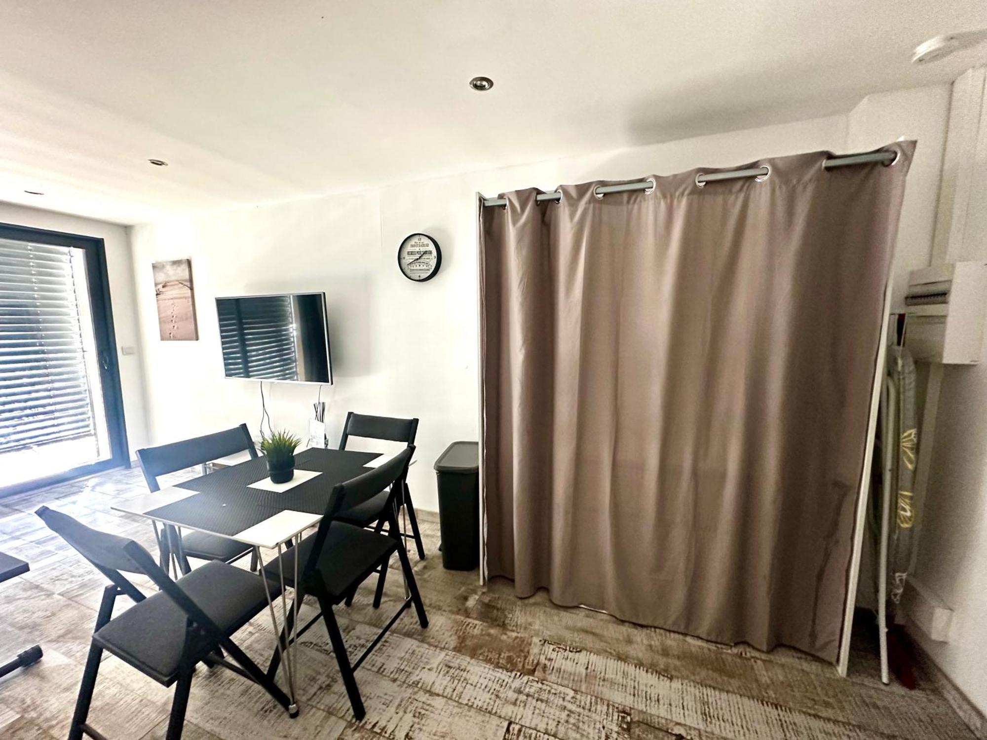 Le Maurice - Air Conditioning Parking And Seaside! Apartment